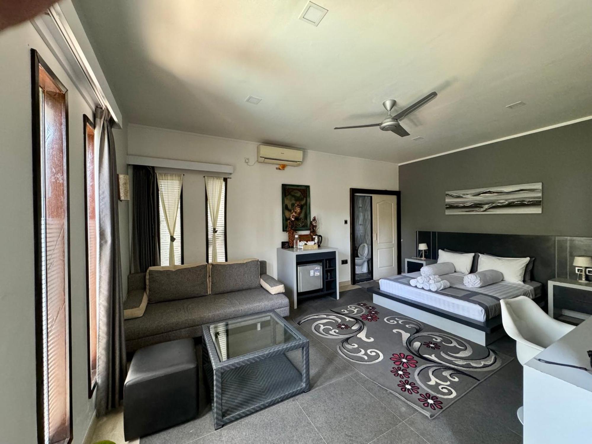Villa Rumah Putih Abu Abu Сенггиги Экстерьер фото